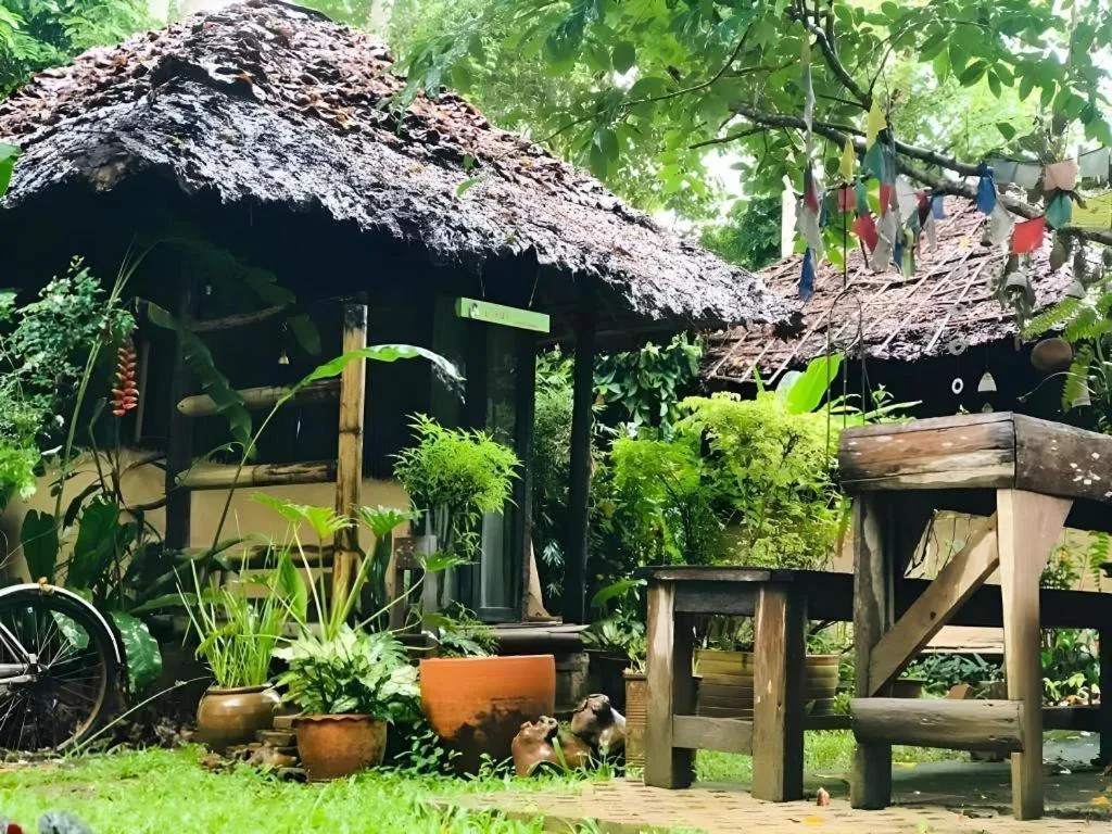 Khun Nai Tern Sai Hotel