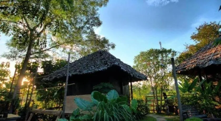 Khun Nai Tern Sai Hotel