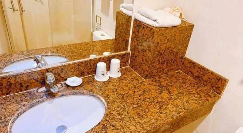 GreenTree Inn Xi'an Bell and Drum Tower Food Street Ancient City Wall Ximen Express Hotel