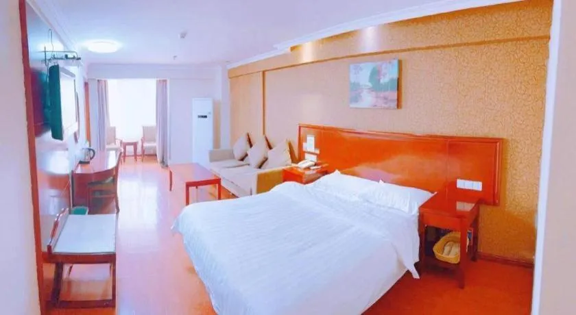 Bed in GreenTree Inn Xi'an Bell and Drum Tower Food Street Ancient City Wall Ximen Express Hotel