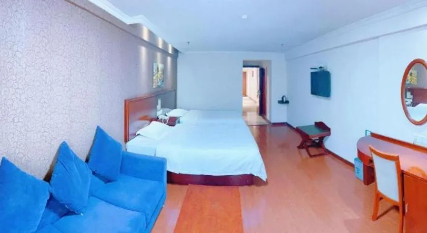 Bed in GreenTree Inn Xi'an Bell and Drum Tower Food Street Ancient City Wall Ximen Express Hotel