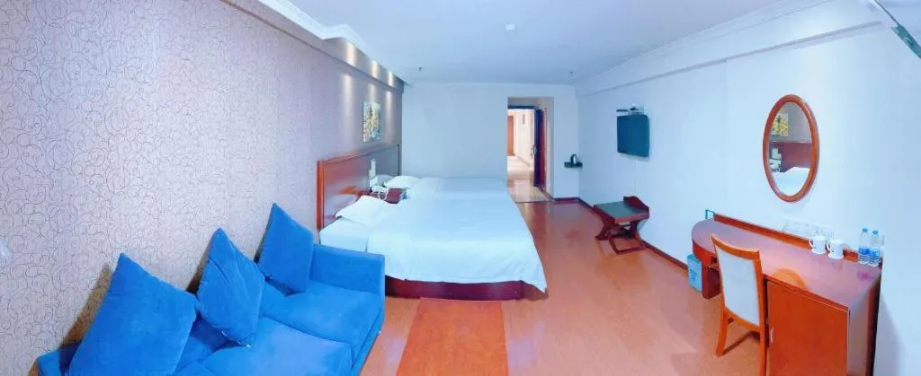 Bed in GreenTree Inn Xi'an Bell and Drum Tower Food Street Ancient City Wall Ximen Express Hotel