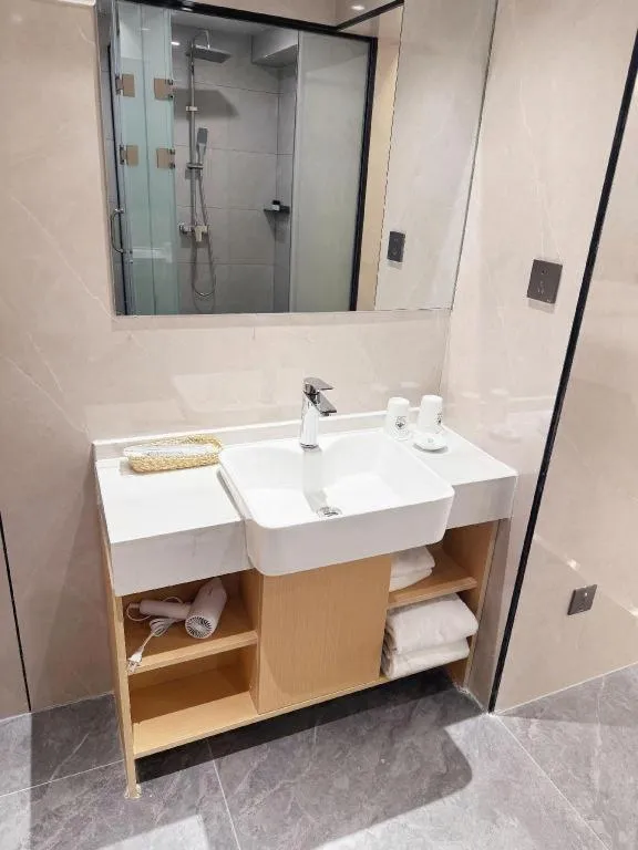 GreenTree Inn Xi'an Bell and Drum Tower Food Street Ancient City Wall Ximen Express Hotel