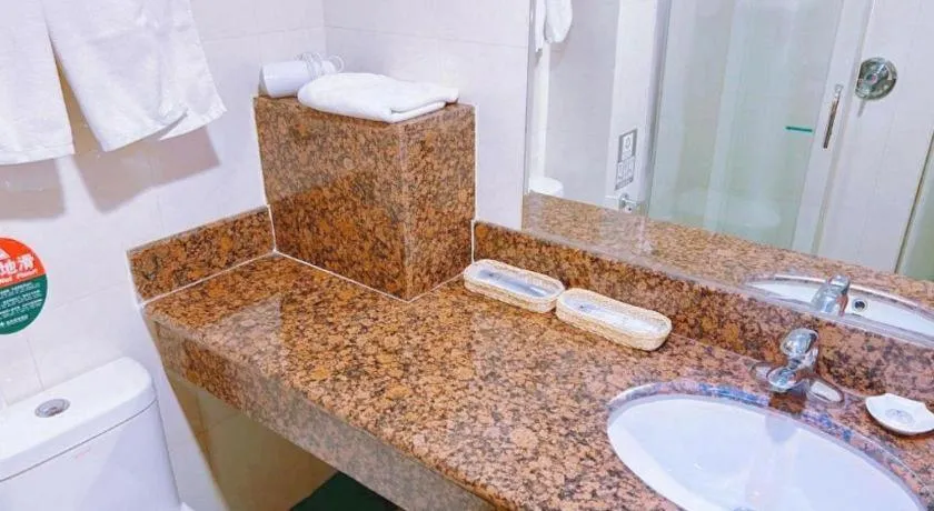 GreenTree Inn Xi'an Bell and Drum Tower Food Street Ancient City Wall Ximen Express Hotel