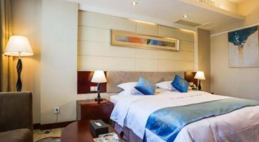 Bed in Fortune Hotel Longyan