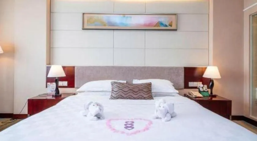 Bed in Fortune Hotel Longyan