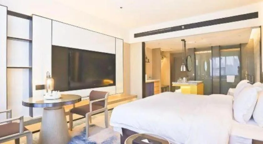 Bed in Fortune Hotel Longyan