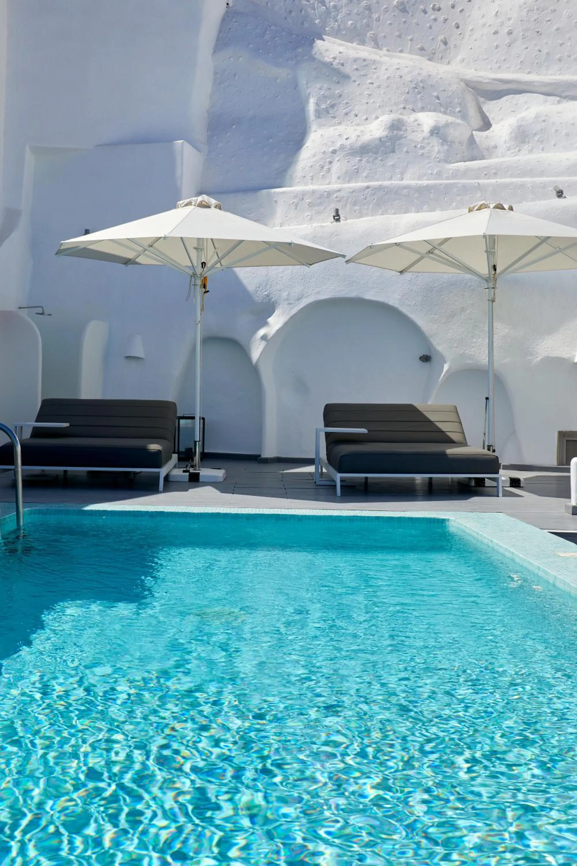 Swimming pool in Filotera Suites