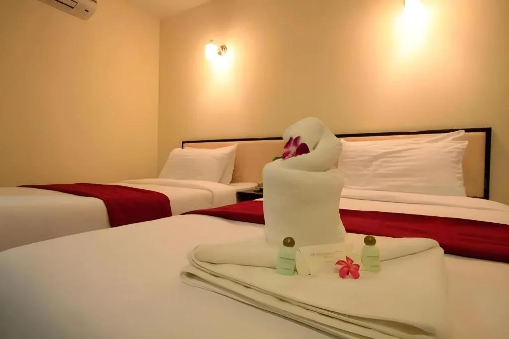 Bed in Laemchabang City Hotel