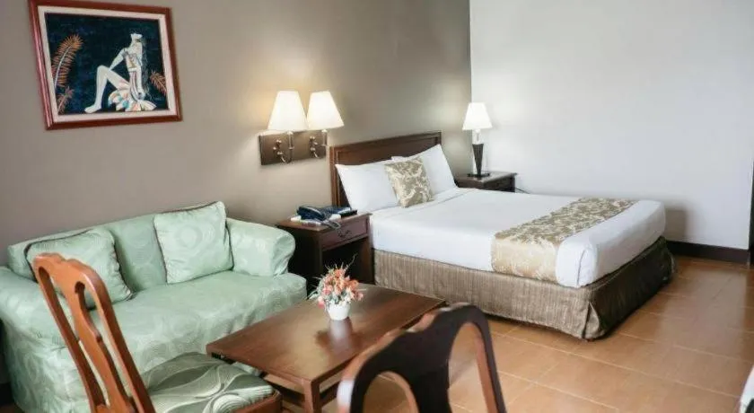 Bed in East Asia Royale Hotel