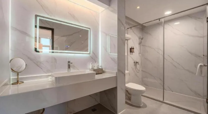 Exchange Bank Hotel Hainan