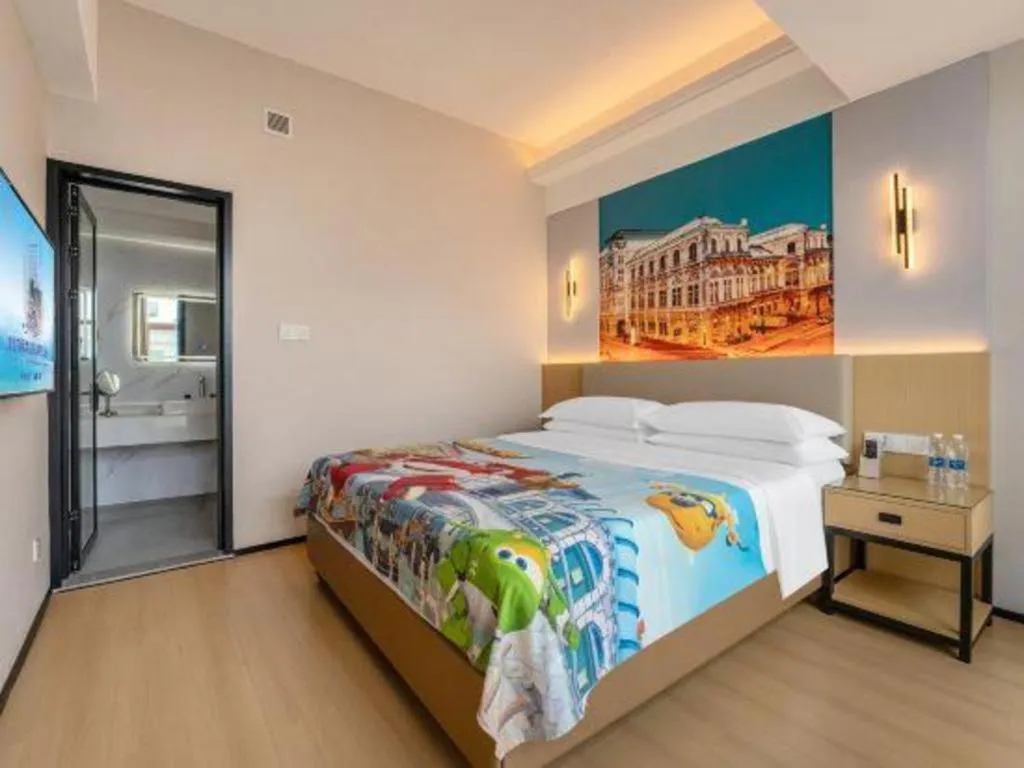 Bed in Exchange Bank Hotel Hainan