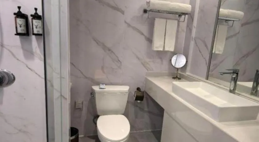 Exchange Bank Hotel Hainan