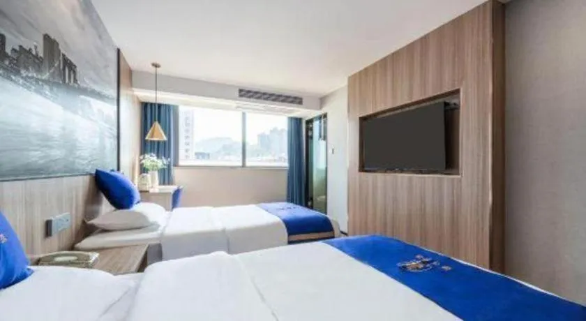 Bed in Super 8 Hotel Xiamen Railway Station