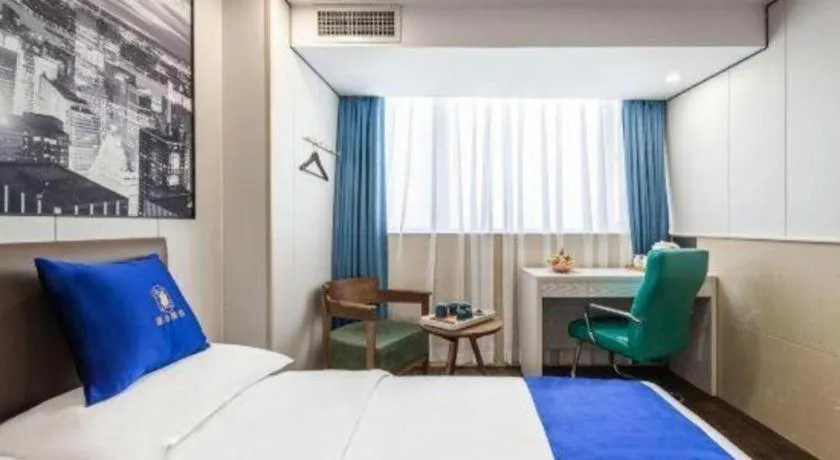 Bed in Super 8 Hotel Xiamen Railway Station