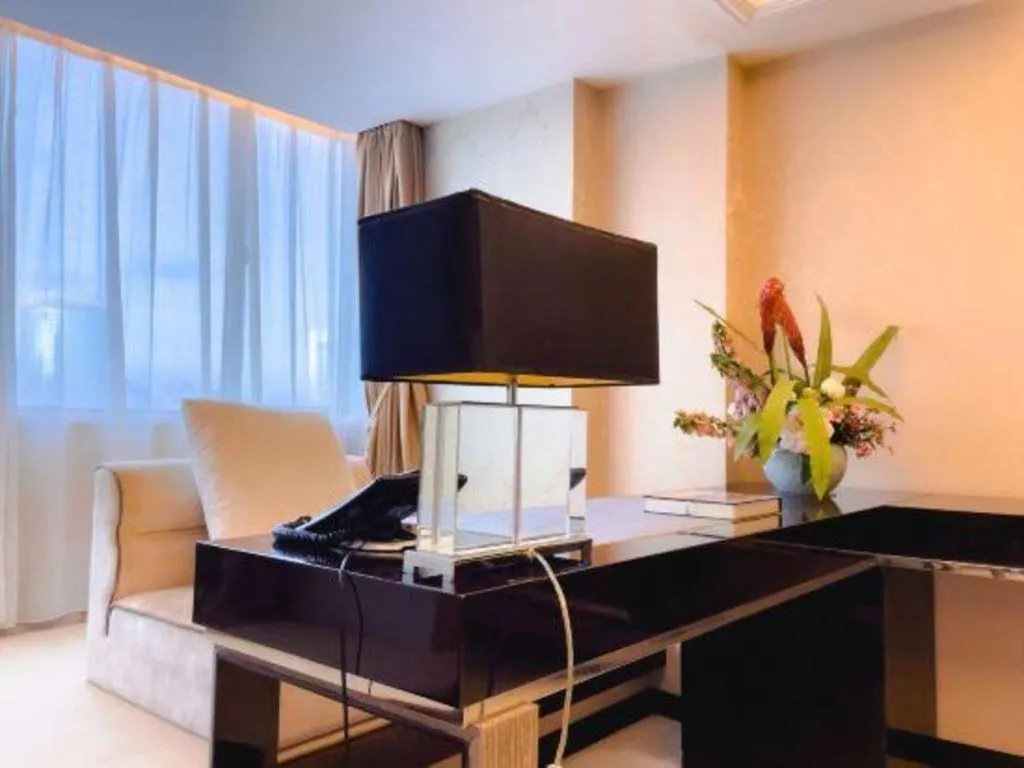 Bed in Yunhai Hotel Zhuhai