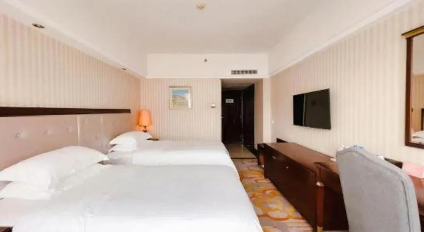Bed in Yunhai Hotel Zhuhai