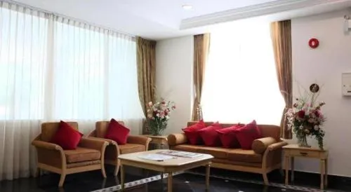 Romance Hotel Srinakarin