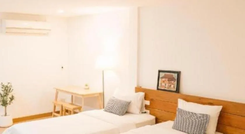 Bed in Baan Norn Plearn