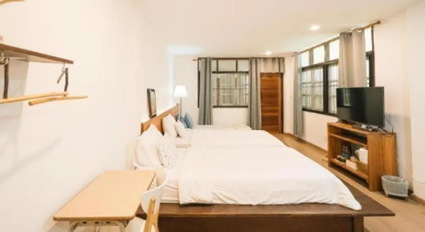 Bed in Baan Norn Plearn