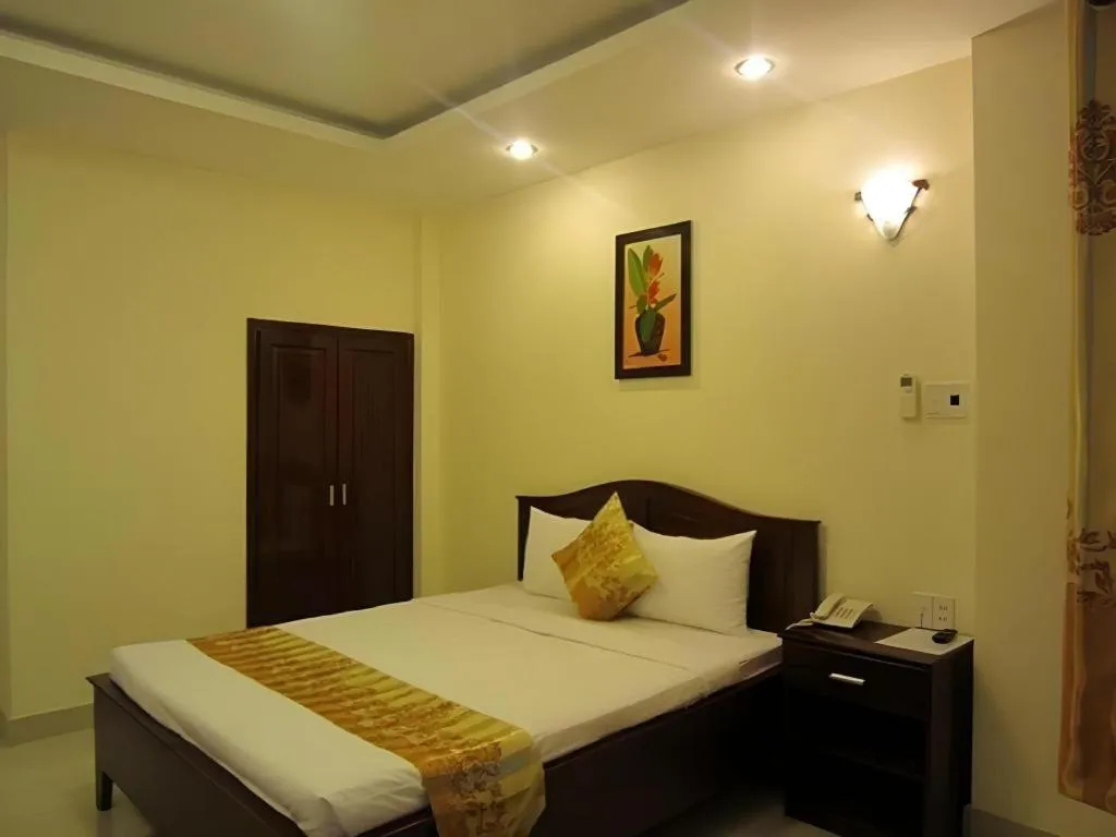Bed in Nui Thanh Hotel