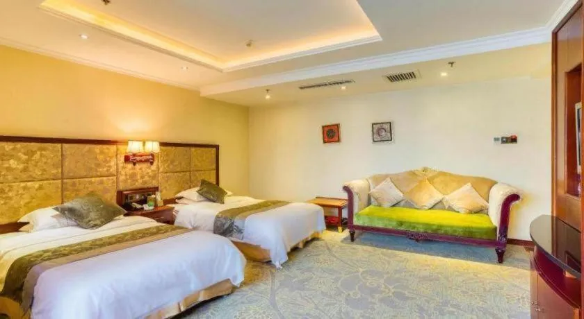 Bed in Changchun Global Hotel