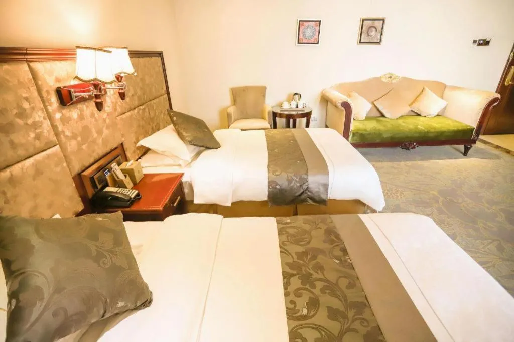 Bed in Changchun Global Hotel