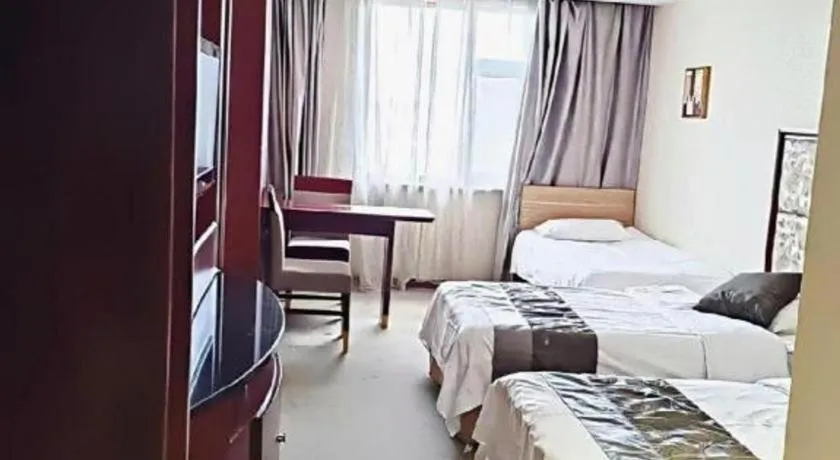 Bed in Changchun Global Hotel