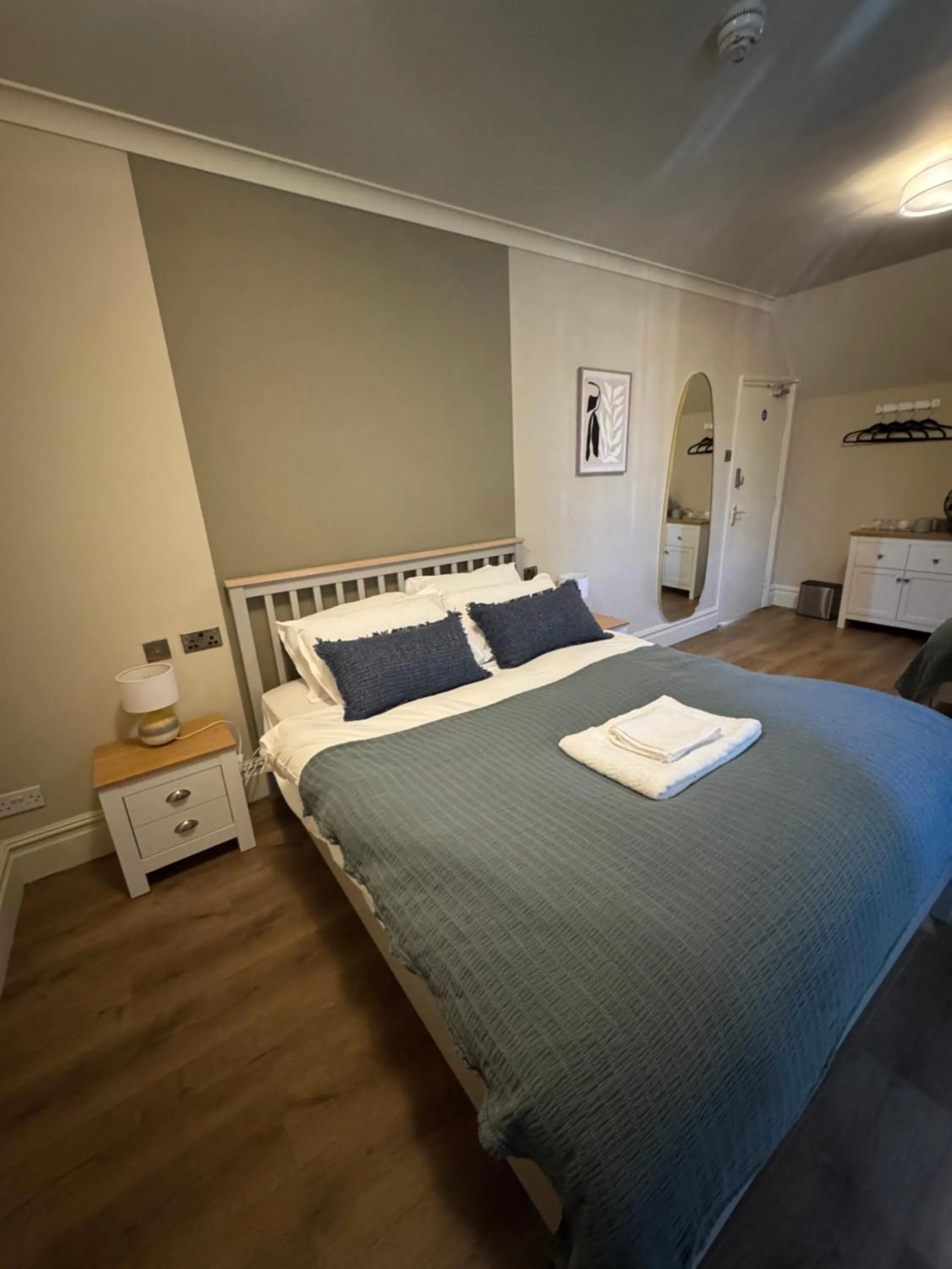 Bed in Eurobar & Hotel