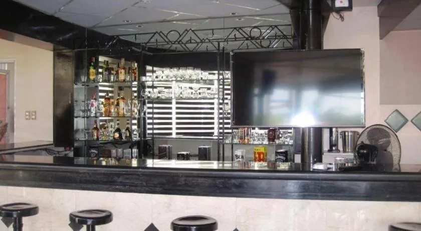 Alicia Hotel & Restaurant