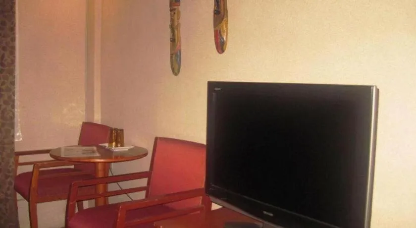 Alicia Hotel & Restaurant