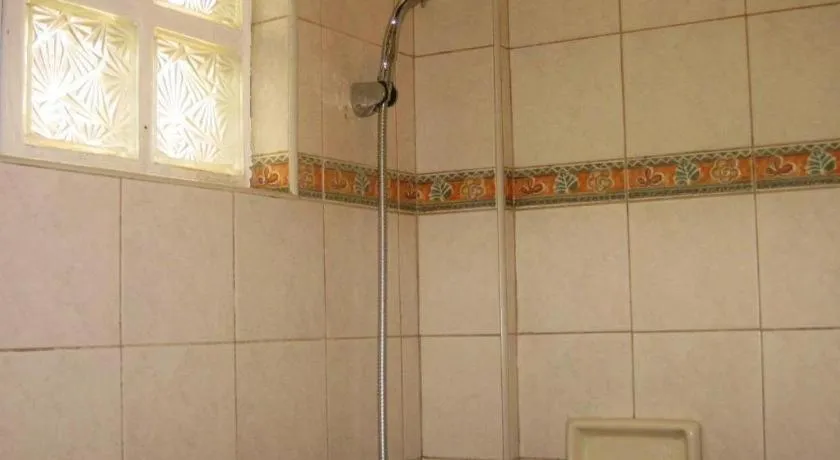 Alicia Hotel & Restaurant