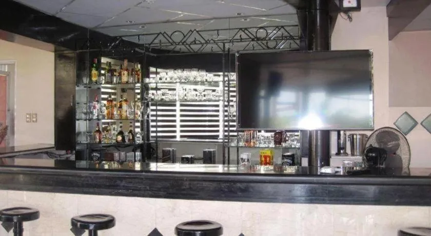 Alicia Hotel & Restaurant