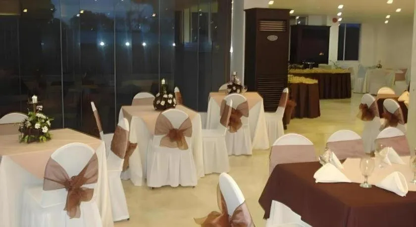 Alicia Hotel & Restaurant