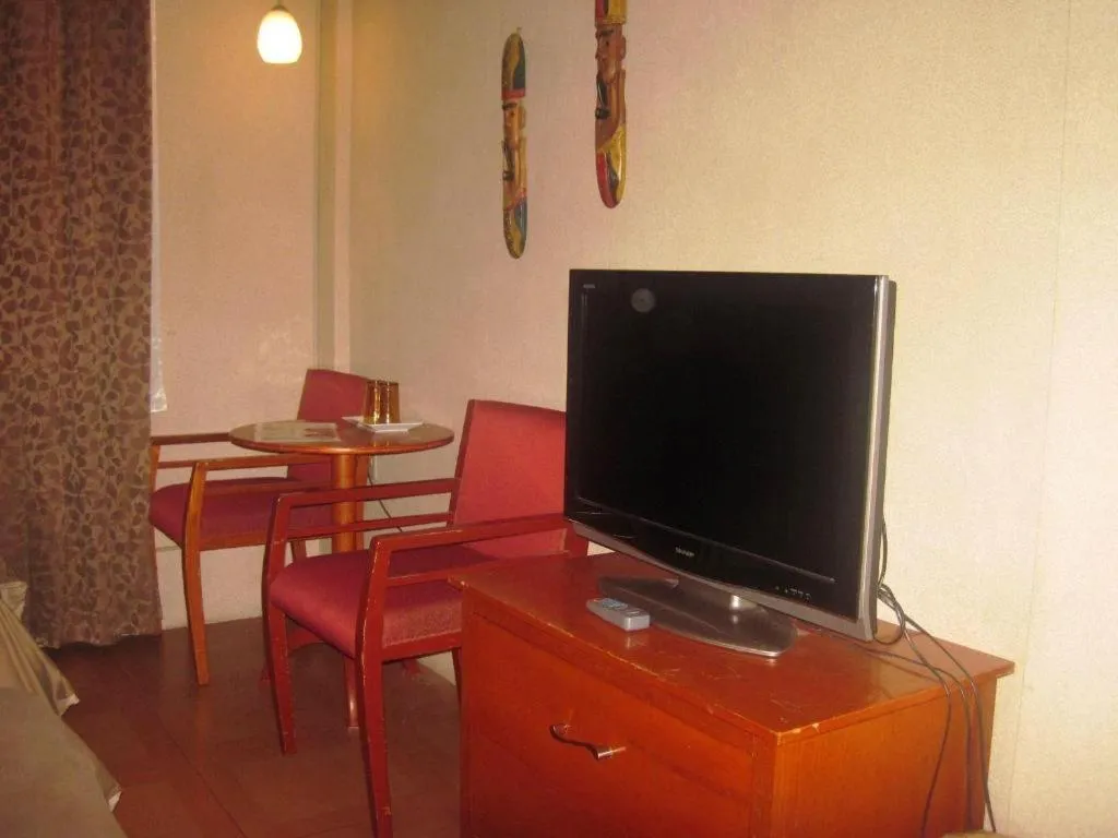 Alicia Hotel & Restaurant