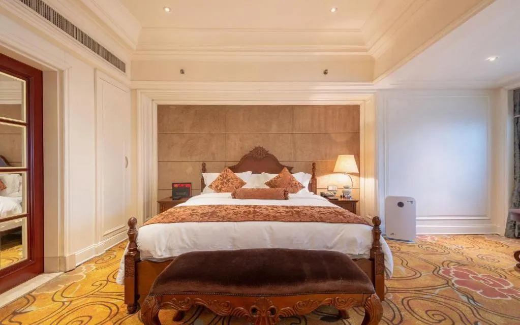 Bed in Zhengzhou Yiquan International Hotel