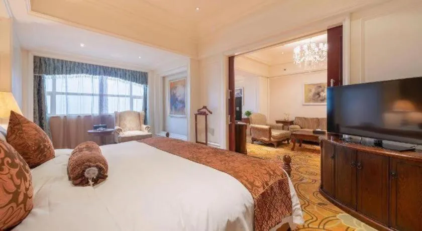 Bed in Zhengzhou Yiquan International Hotel