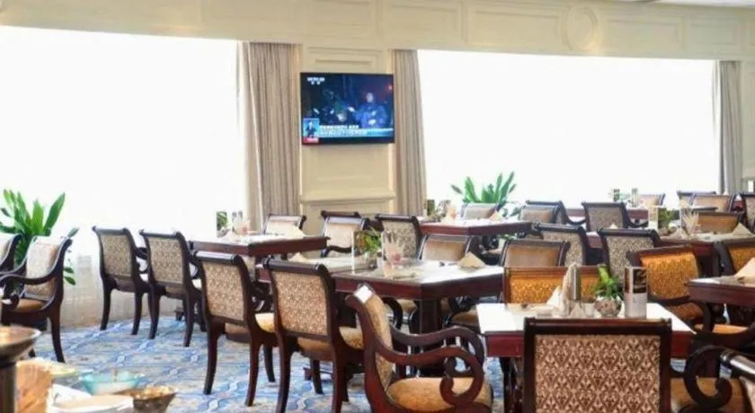 Zhengzhou Yiquan International Hotel