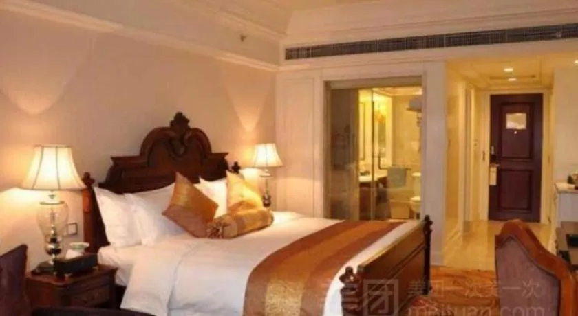 Bed in Zhengzhou Yiquan International Hotel