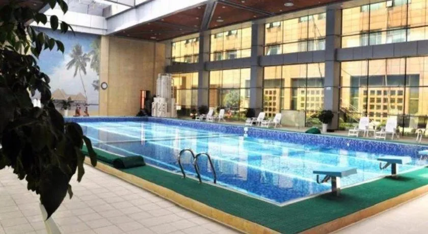 Zhengzhou Yiquan International Hotel