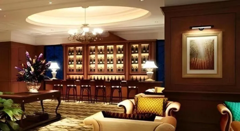 Zhengzhou Yiquan International Hotel