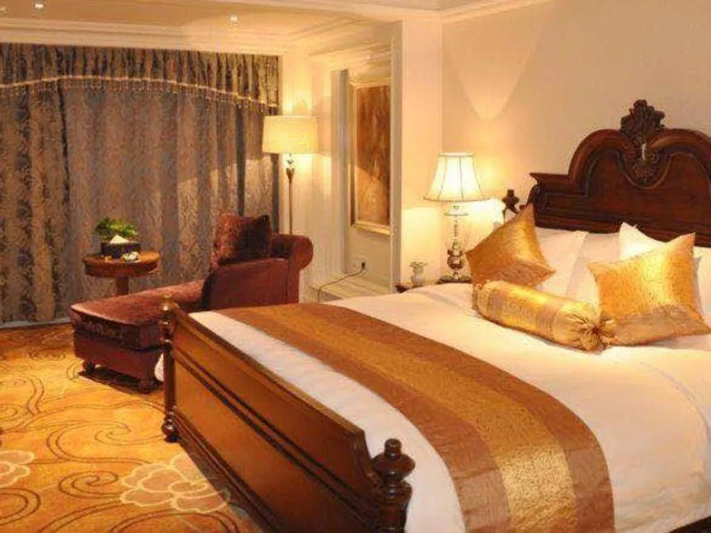 Bed in Zhengzhou Yiquan International Hotel