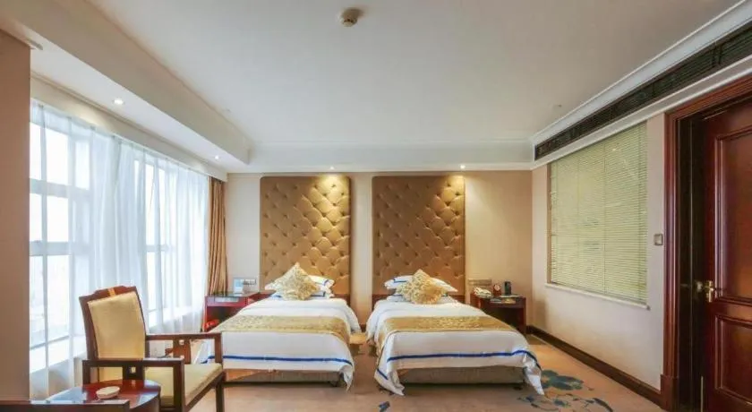 Bed in Jincheng Pacific Hotel