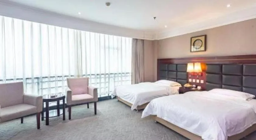 Bed in Jincheng Pacific Hotel