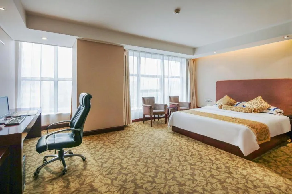 Bed in Jincheng Pacific Hotel