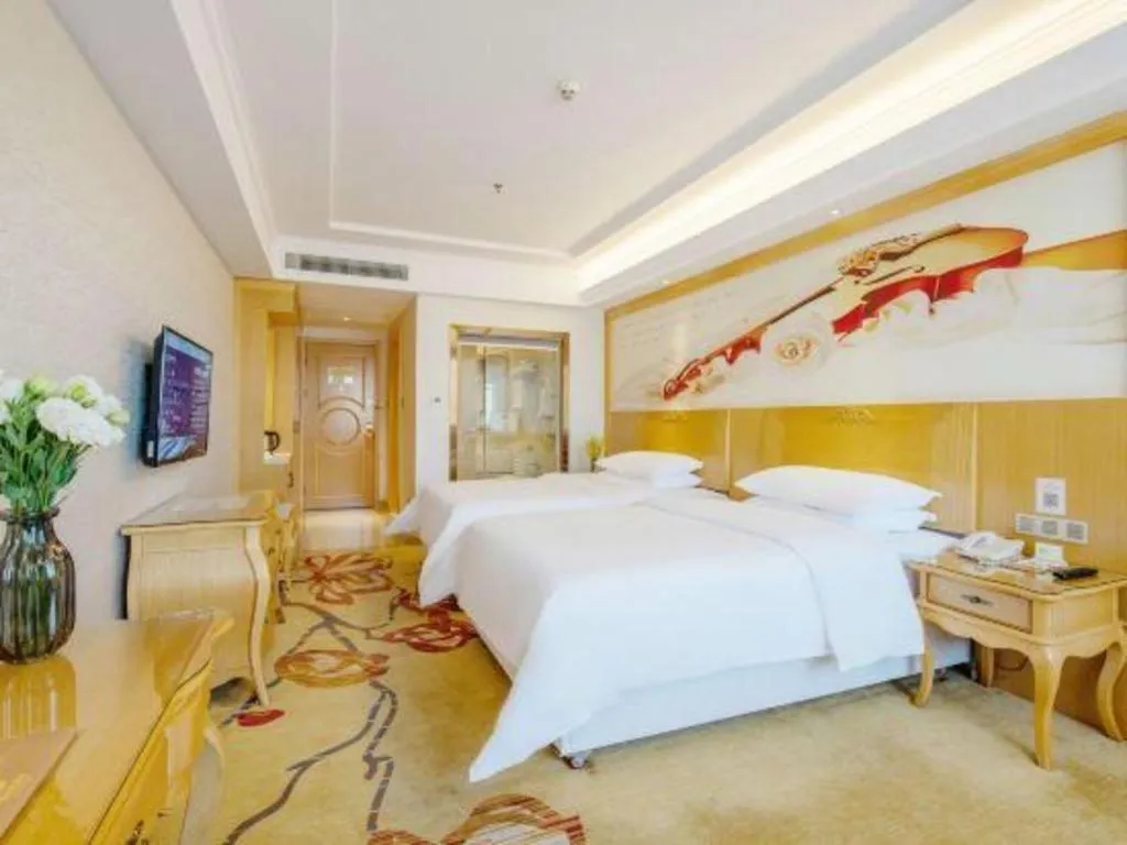 Bed in Guangna Hotel