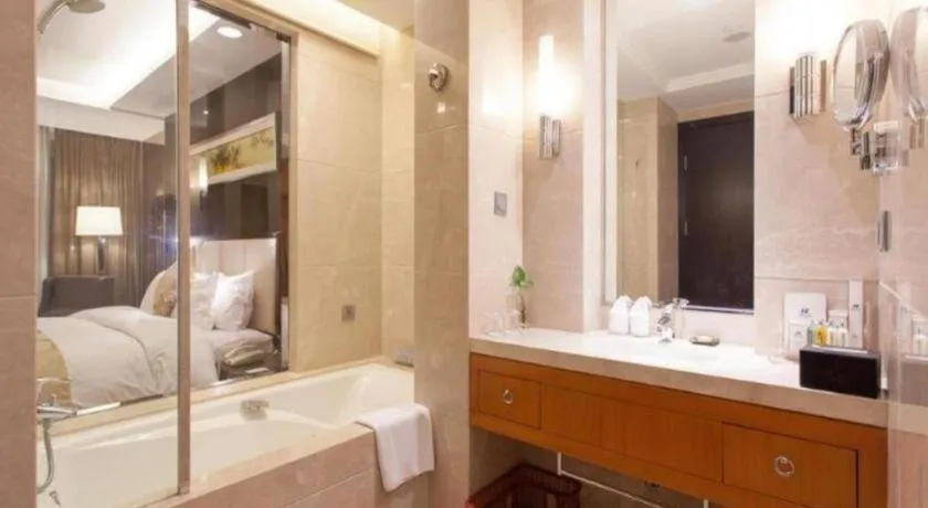 Bed in Qingdao Haidu Hotel