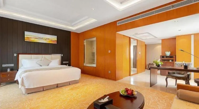 Bed in Qingdao Haidu Hotel