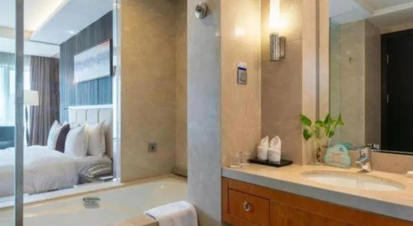 Bed in Qingdao Haidu Hotel