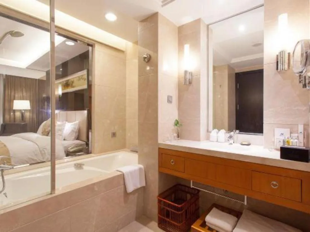 Bed in Qingdao Haidu Hotel